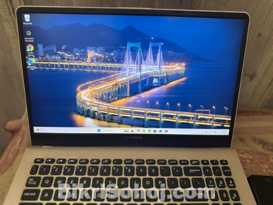 Asus VivoBook S15 8th gen
